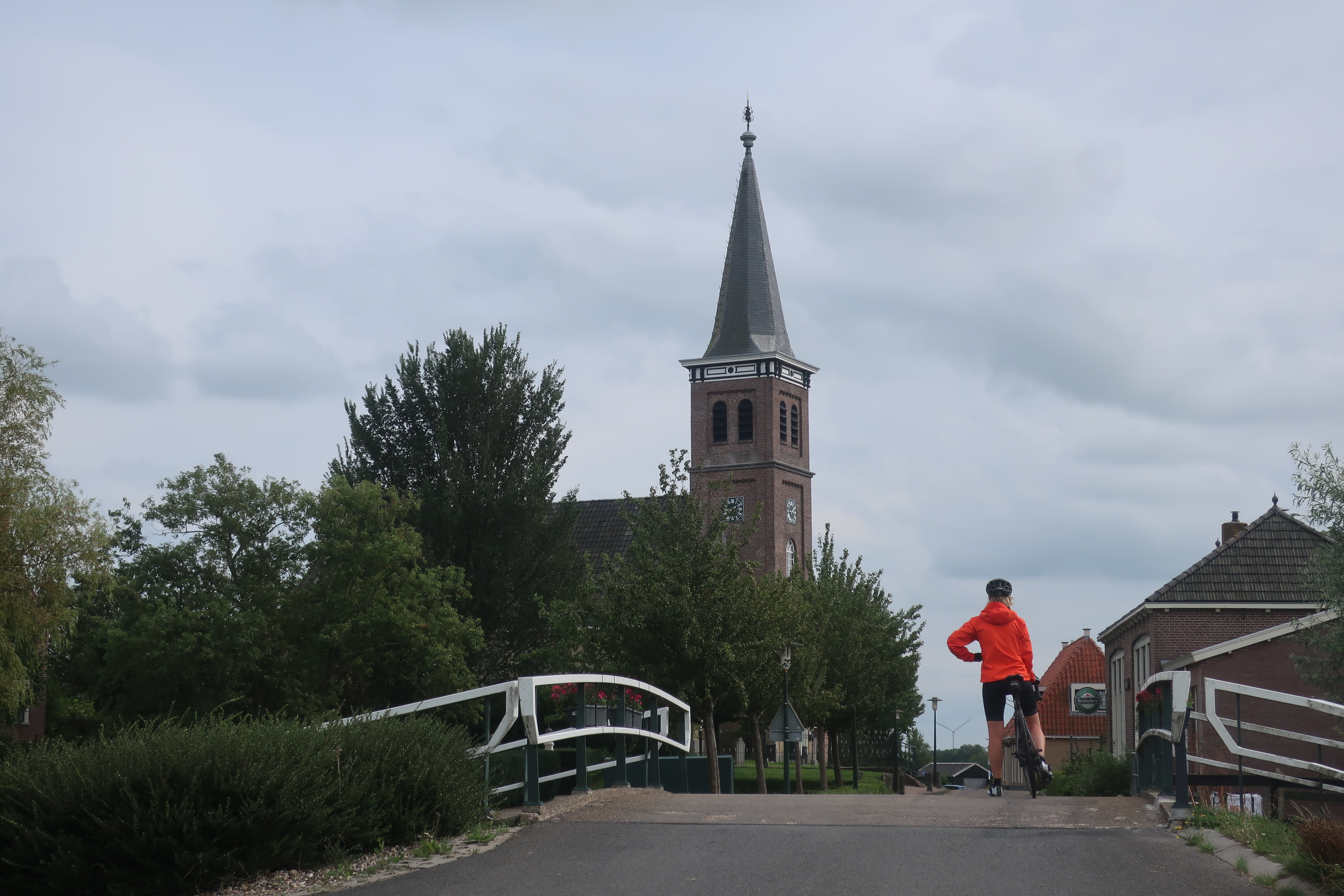 Unsere Kirche für eine Nacht in Schettens.