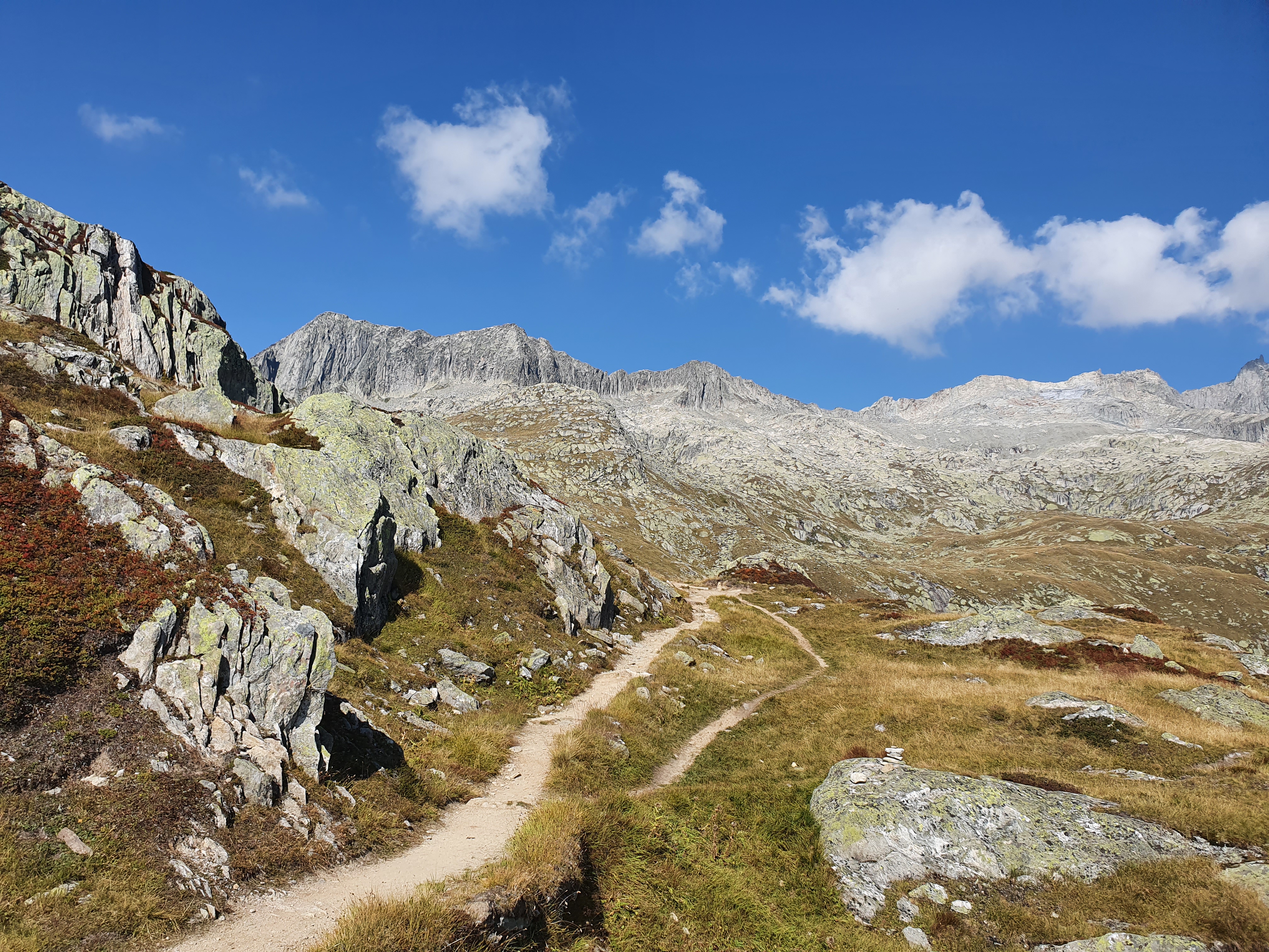 Fiescheralp. Trail Richtung Unters Tälli.
