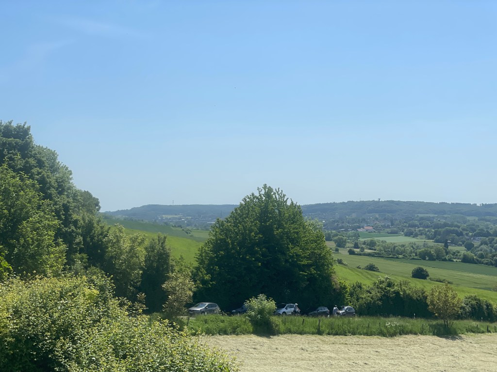 Vom Café Belle Vue sieht man den Vaalserberg.