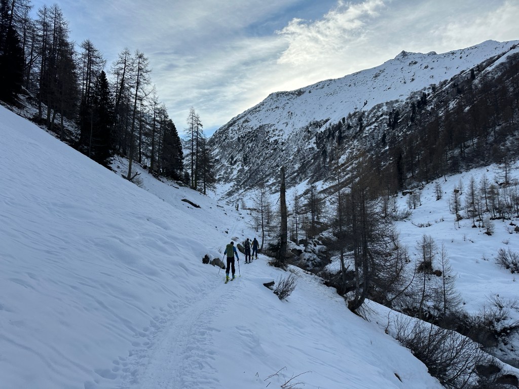 Tag 4. Aufstieg Richtung Gonerli.